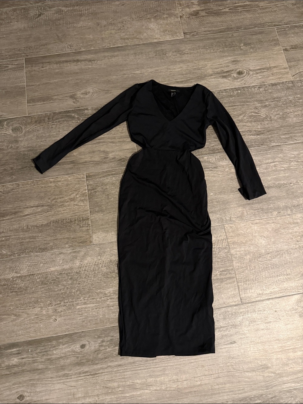 Forever 21 Black Long Sleeve V-Neck Midi Dress